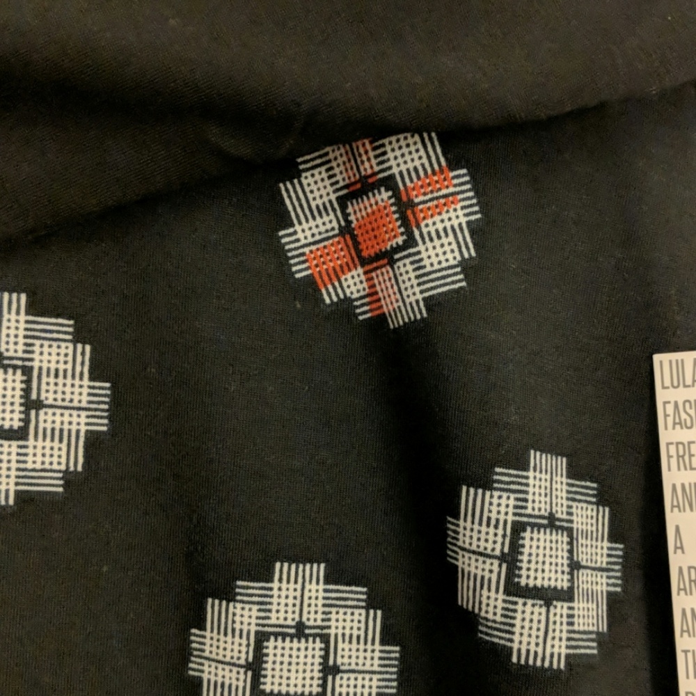 LuLaRoe small Randy - Picture 2 of 3